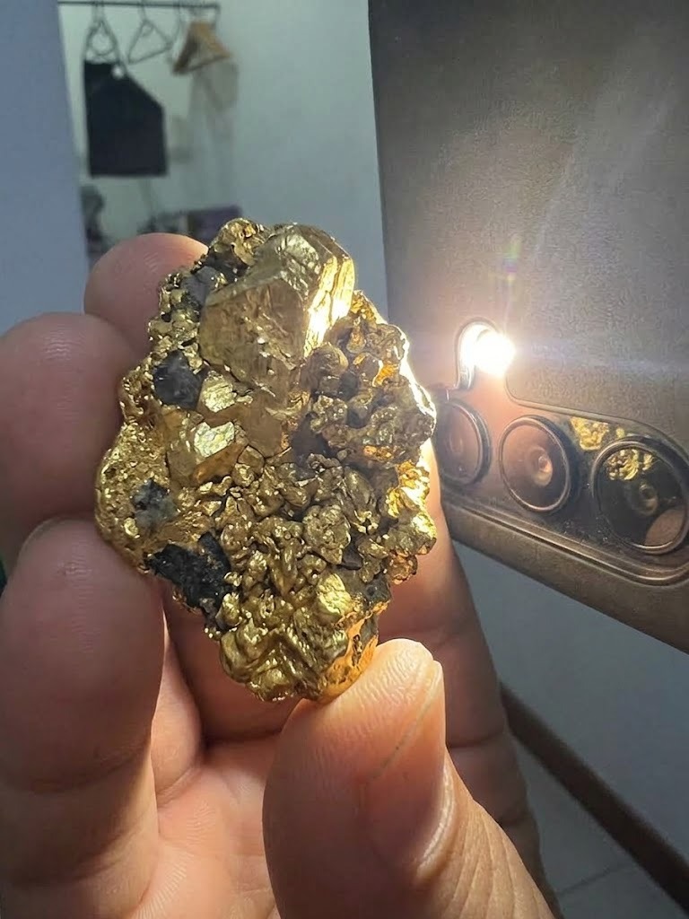 Gold Nugget Torch Inspection Specimen